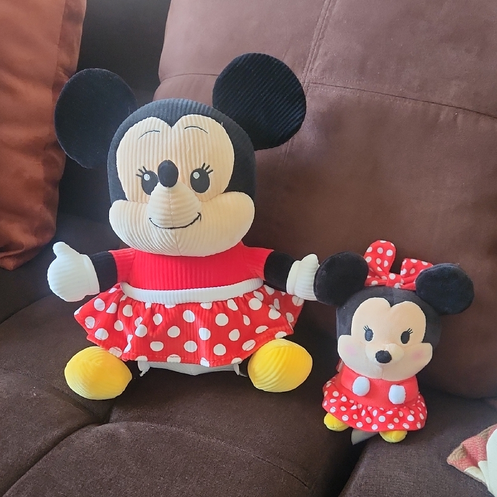 Plush Minnie Mouse Red Polka Dot Dress — Kids Toy